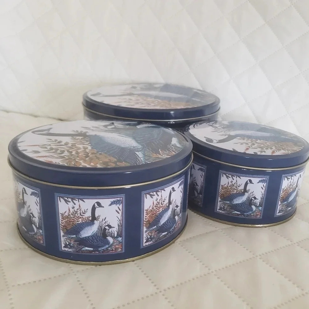 VTG NESTING  TIN CANISTER SET Of 3 CANADA GOOSE GEESE BLUE ROUND HOME DECOR - Picture 2 of 8
